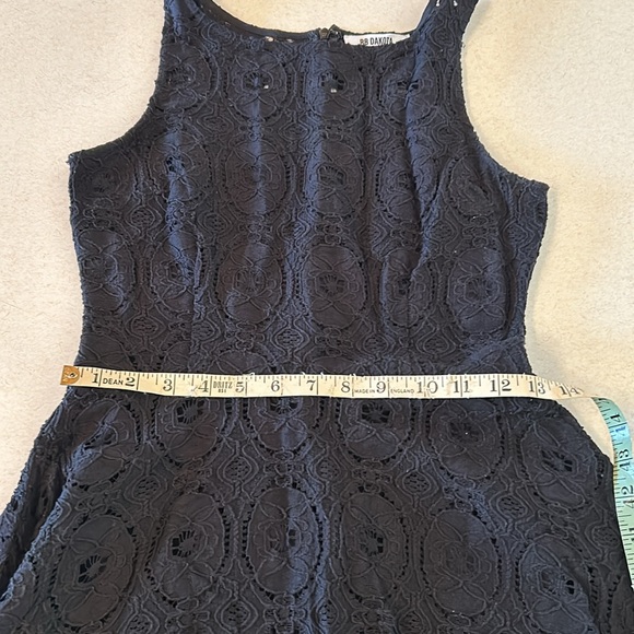 BB Dakota Black Lace Dress 👗 Fit & Flare Mini Sleeveless Cocktail Party Dress - Picture 12 of 15